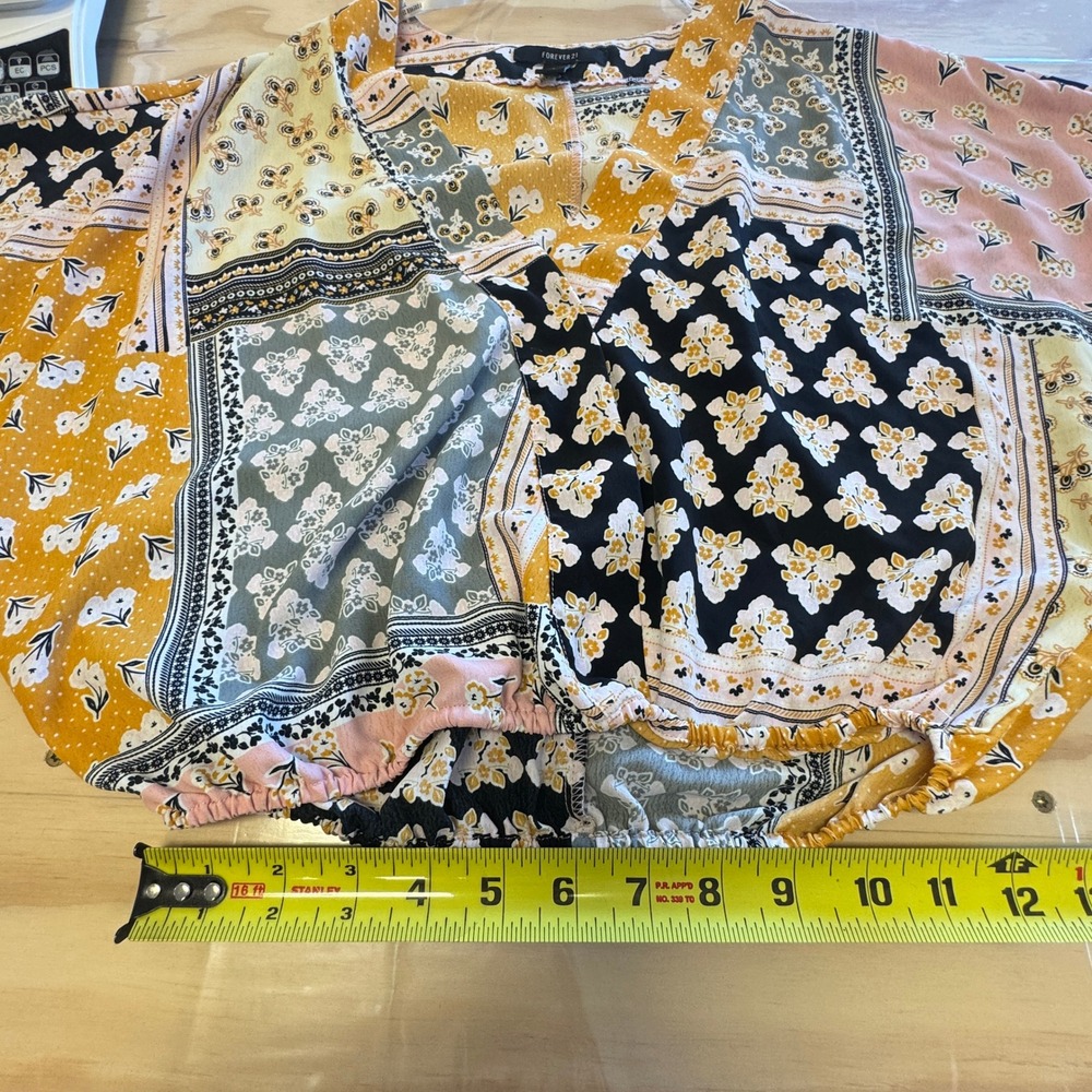 Forever 21 Floral Patchwork Boho Surplice Wrap Top Blouse Small Kimono Sleeve - Picture 12 of 15